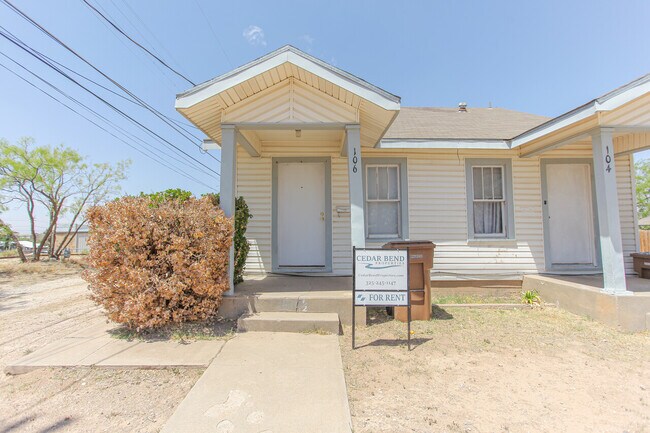 Foto del edificio - 104.5 W 13th St