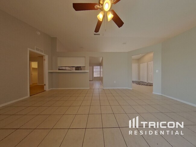 Building Photo - 3314 Buckland Street Deltona FL