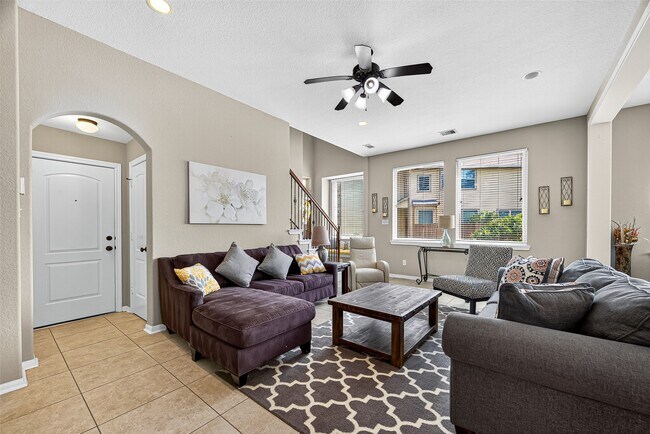 Foto del edificio - 110 Cheswood Manor Drive