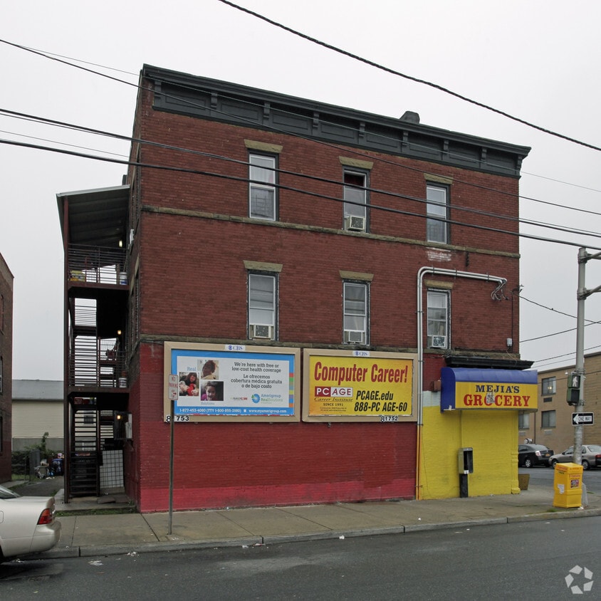 Building Photo - 58 Hamilton Ave
