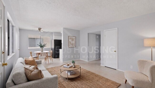 Foto del edificio - Spacious 2-Bedroom Unit Near Kirtland Air Force Base
