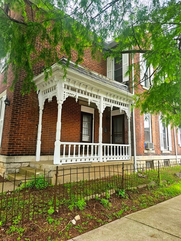 Primary Photo - 201 Bonner St