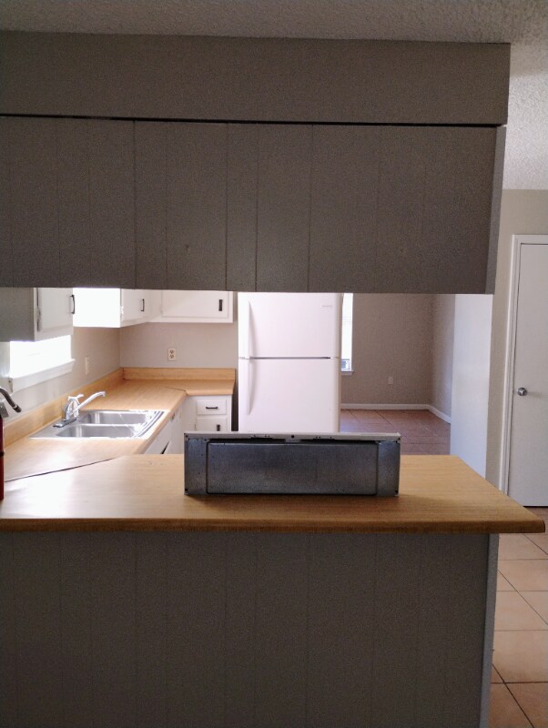 Building Photo - 1007 Shilo St