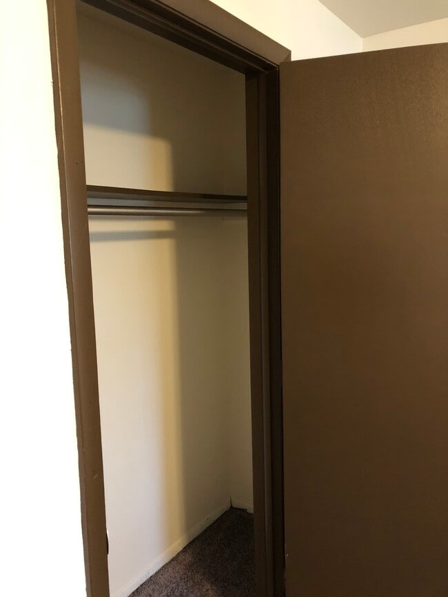 234 Coolidge St, Allouez, WI 54301 Townhome Rentals in Allouez WI