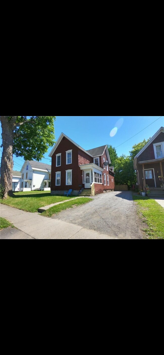 Building Photo - 650 Emerson St