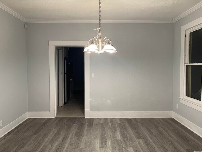 Foto del edificio - 3204 S Linden St