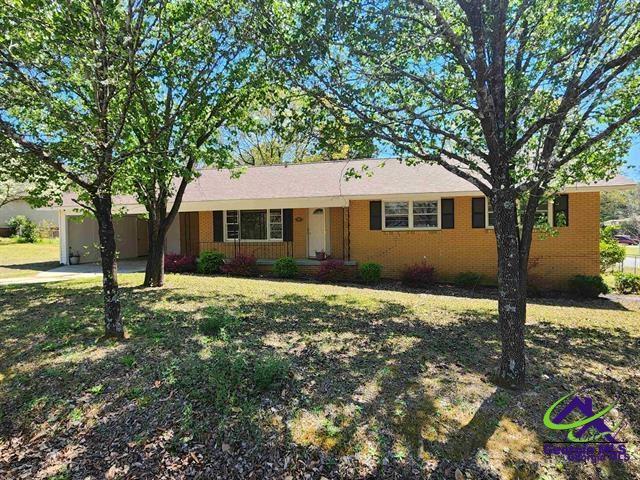 Foto principal - 307 Fleming Dr