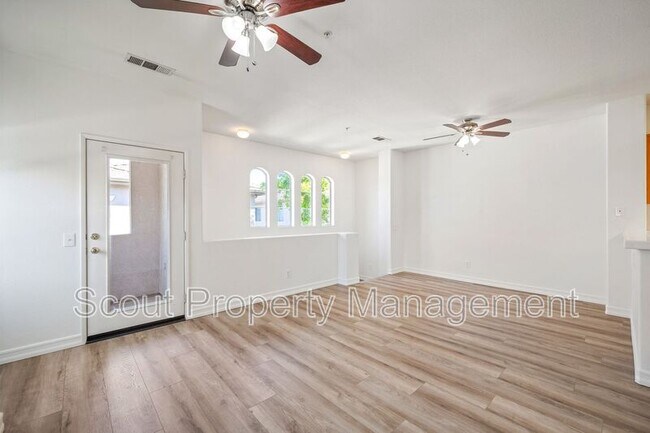Foto del edificio - 26355 Arboretum Way