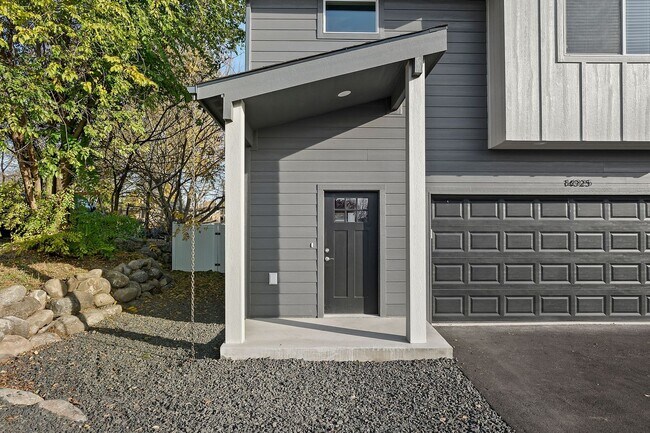 Foto del edificio - Modern Valley Town Home!