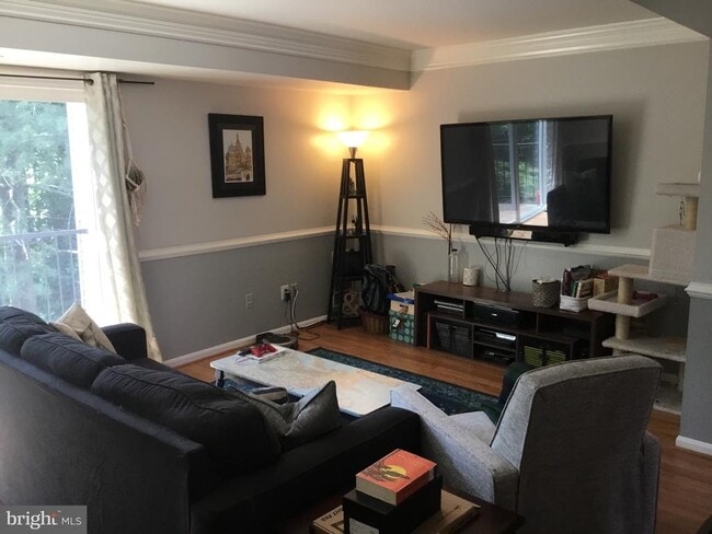 Building Photo - 1029 Margate Ct
