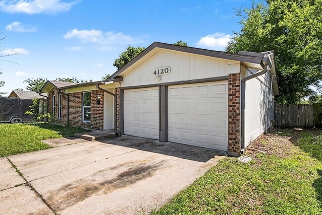 Building Photo - 4120 Portland St