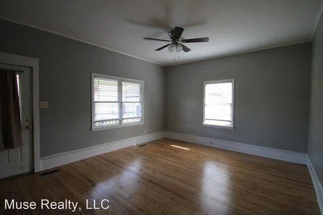 Building Photo - 3 br, 1 bath House - 226 S White Street