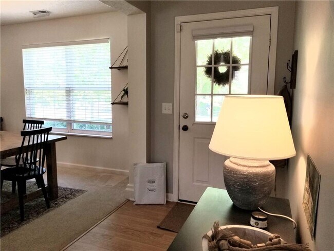 Building Photo - 15322 Declaration Dr