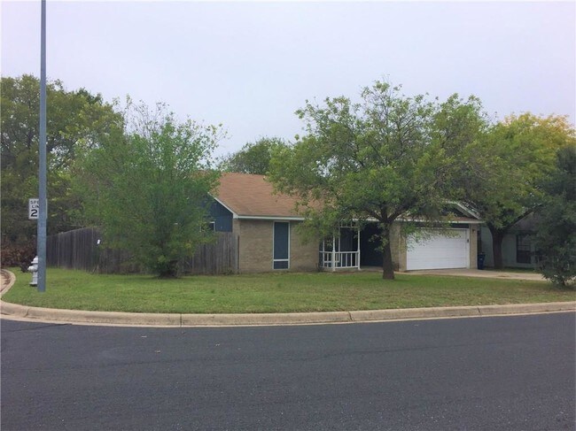 Foto del edificio - 11600 Prairie Hen Ln
