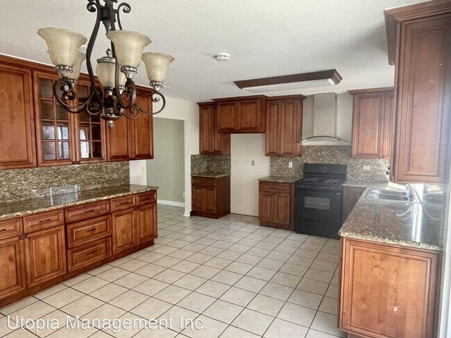 Foto del edificio - 3 br, 2 bath House - 4130 E. Addington Dr.