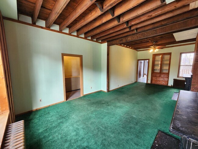 Foto del edificio - Tired of being a renter and want to own yo...