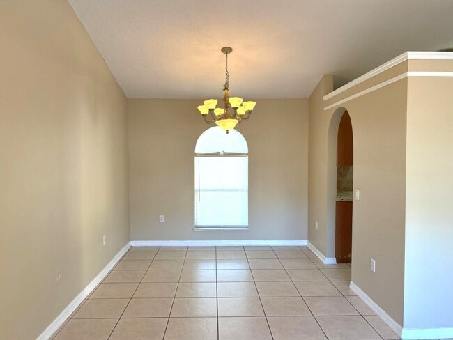 Photo - Beautiful 4 Bedroom, 2 Bath Split-Floor-Plan Home in Lakeside — Kissimmee, FL