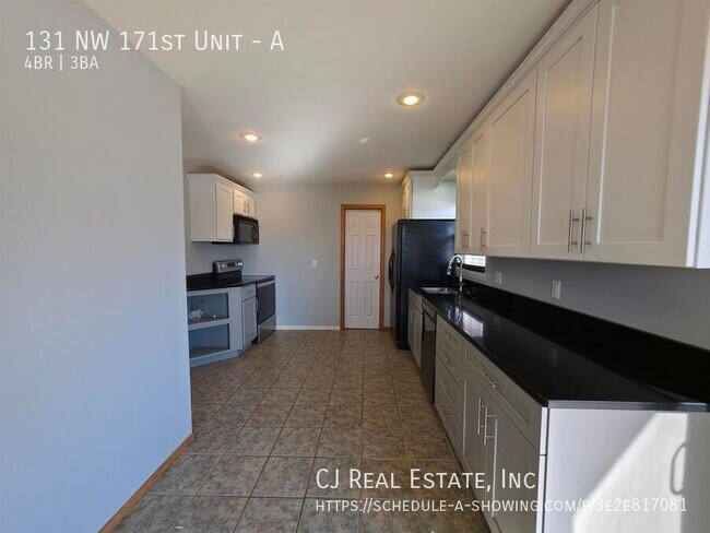 Foto del edificio - 131 NW 171 Rd