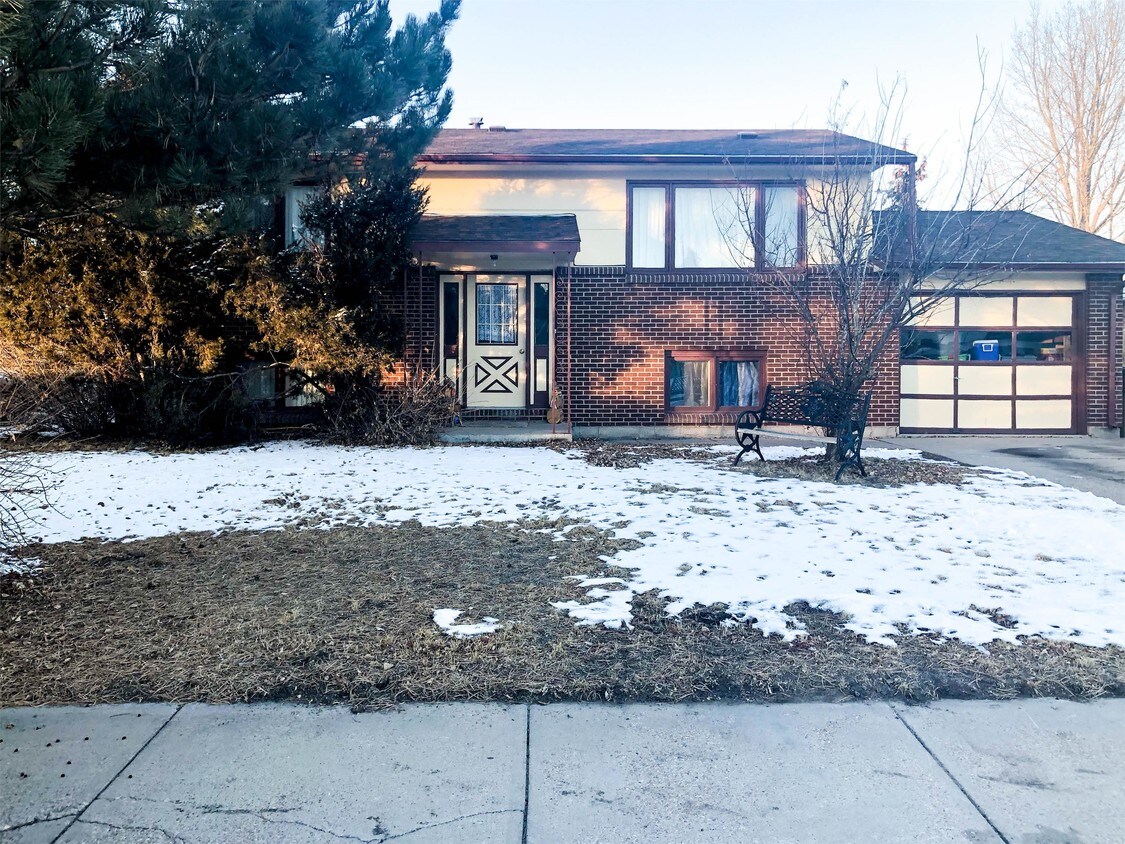 1809 E Arnold St, Laramie, WY 82070 House Rental in Laramie, WY