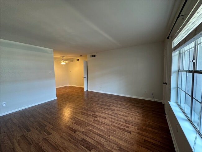 Building Photo - 2350 Bering Dr