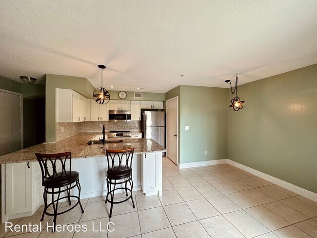 Foto del edificio - 2 br, 2 bath House - 7200 Westpoint Blvd U...