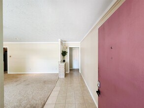 Building Photo - 1702 Ivie Lee St