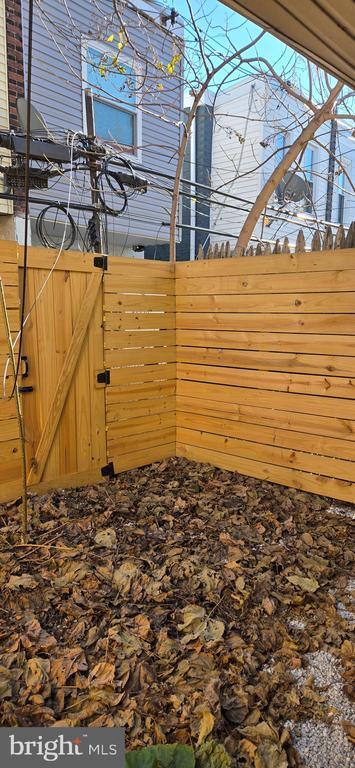 Foto del edificio - 1609 S LeCount St