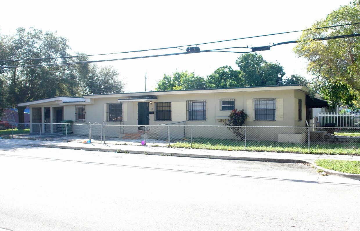 Primary Photo - 248 NW 69th St