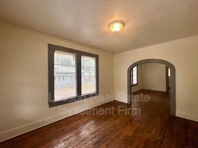 Foto del edificio - 3022 Lillian St
