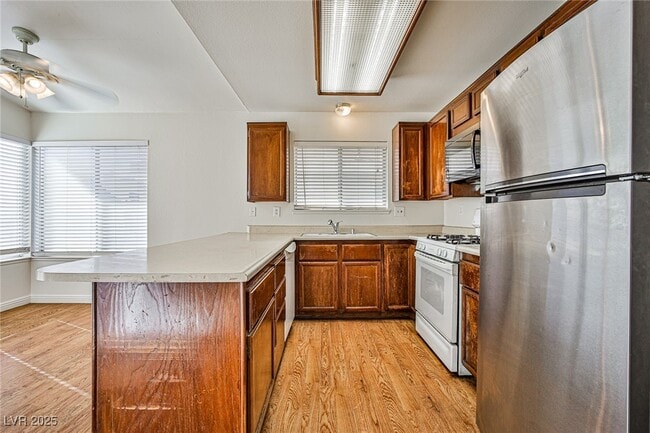 Building Photo - 1505 Wintergreen Dr