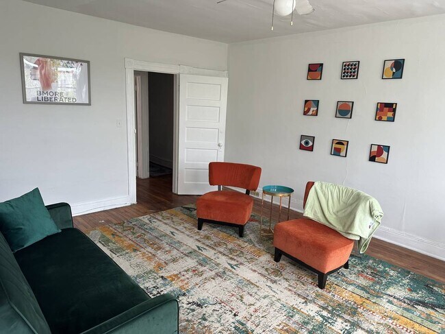 Foto del edificio - 846 W 36th St
