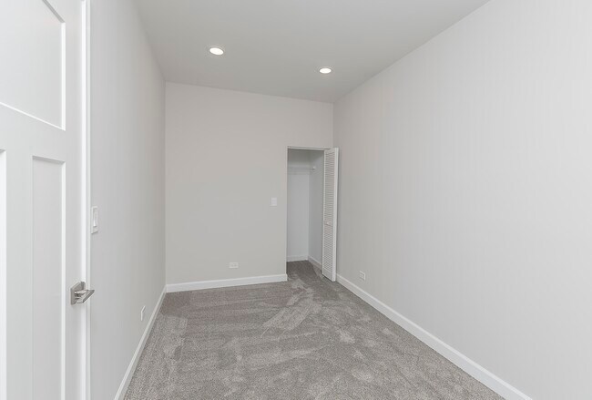 Foto del edificio - 2909 N Clark St