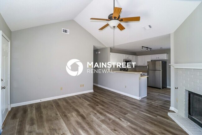 Foto del edificio - 3 Bedroom Pet-Friendly Home in Cordova, TN with Main Street Renewal