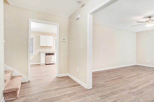 Foto del edificio - 2317 Emerald Springs Dr