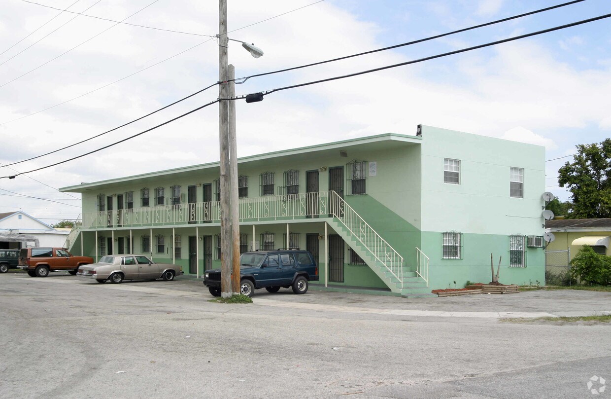 Building Photo - Alfonso Apartments
