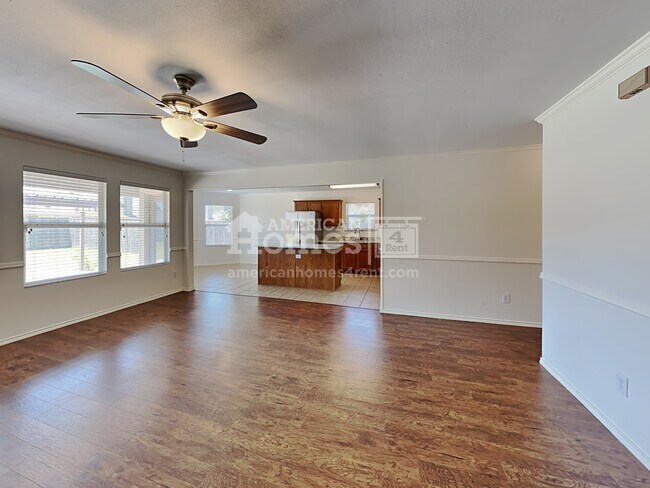 Building Photo - 9921 Thomas Jefferson Drive