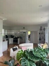 Building Photo - 3921 Meridian Ave