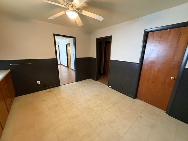 Building Photo - 40 Alexander-