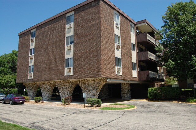 Primary Photo - 1301 Finley Rd