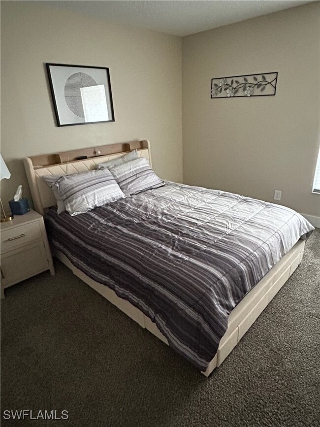 Building Photo - 5321 Summerlin Rd