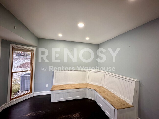 Foto del edificio - 13808 Frontier Ln
