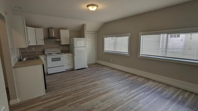 Foto del edificio - 3969 Hayesville Dr NE