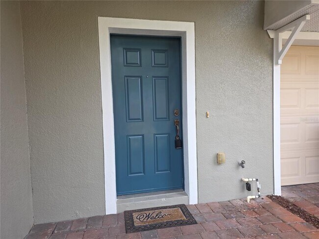 Foto del edificio - 16661 Cedar Crest Dr