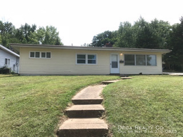 Primary Photo - 4 Bedroom House