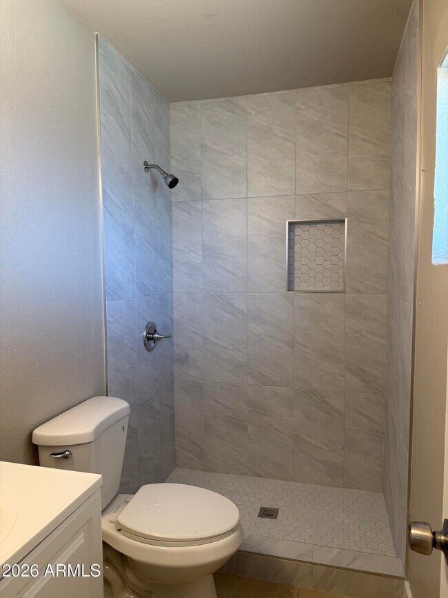 Foto del edificio - 11446 N 33rd Ave