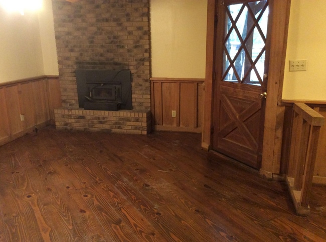 Building Photo - 203 Rockshop Rd