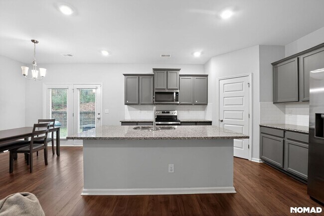 Foto del edificio - 1765 Labonte Pkwy