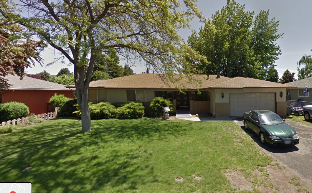 Primary Photo - 3 Bedroom 2 Bath House