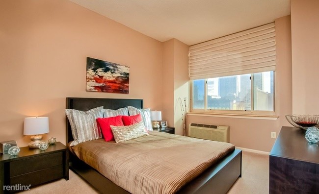 Building Photo - 1 br, 1 bath  - 440 Washington Blvd