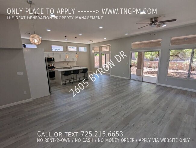 Building Photo - 2605 BYRON DR
